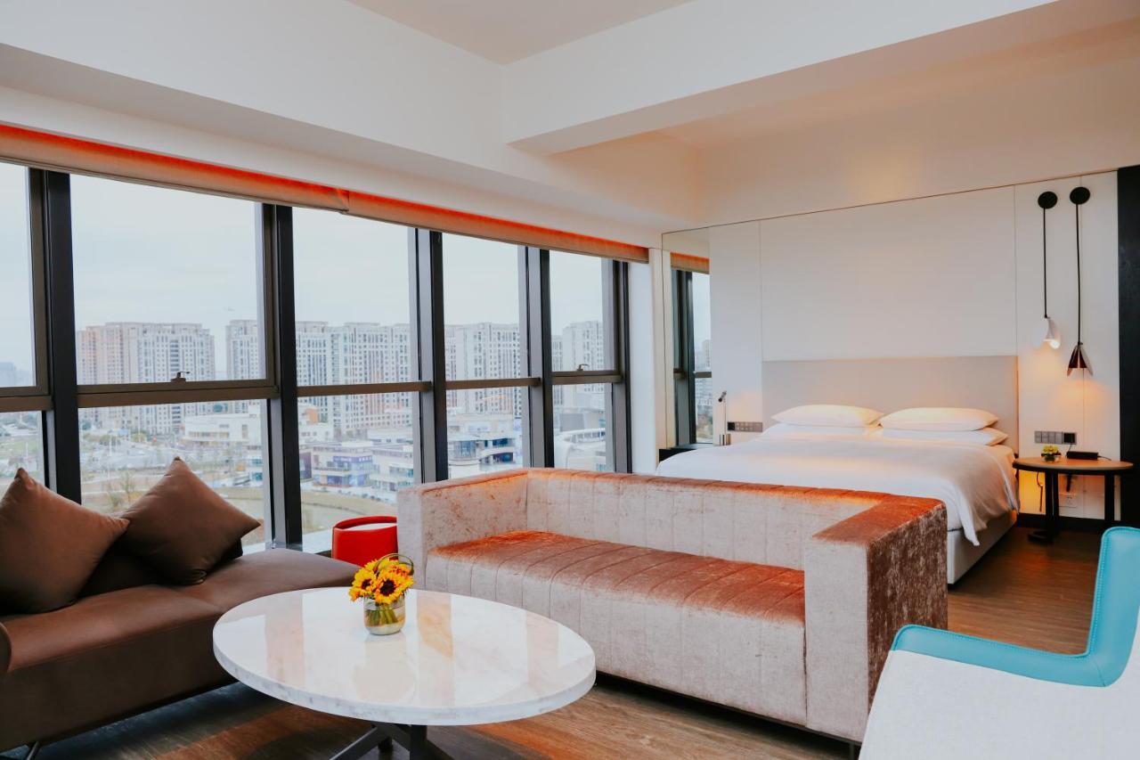 Hyatt Centric Lakeside 닝보 외부 사진